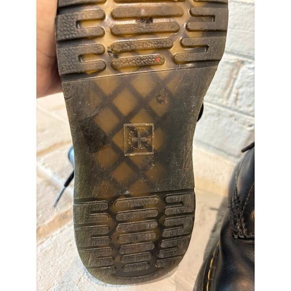 Dr. Martens Zavala Combat Boot Leather Black - Picture 8 of 8